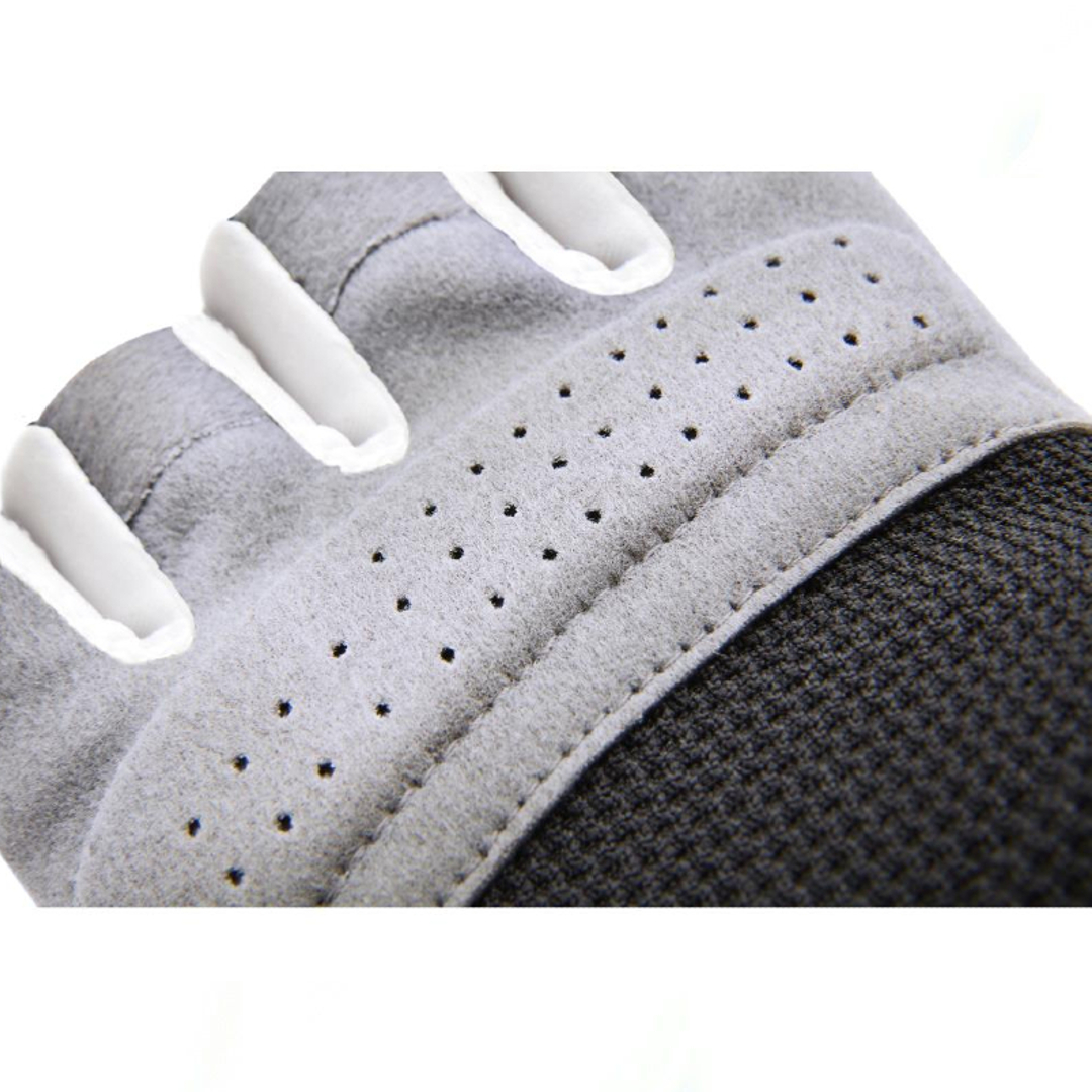 Reebok RAGB-14543 Fitness Gloves (Small)