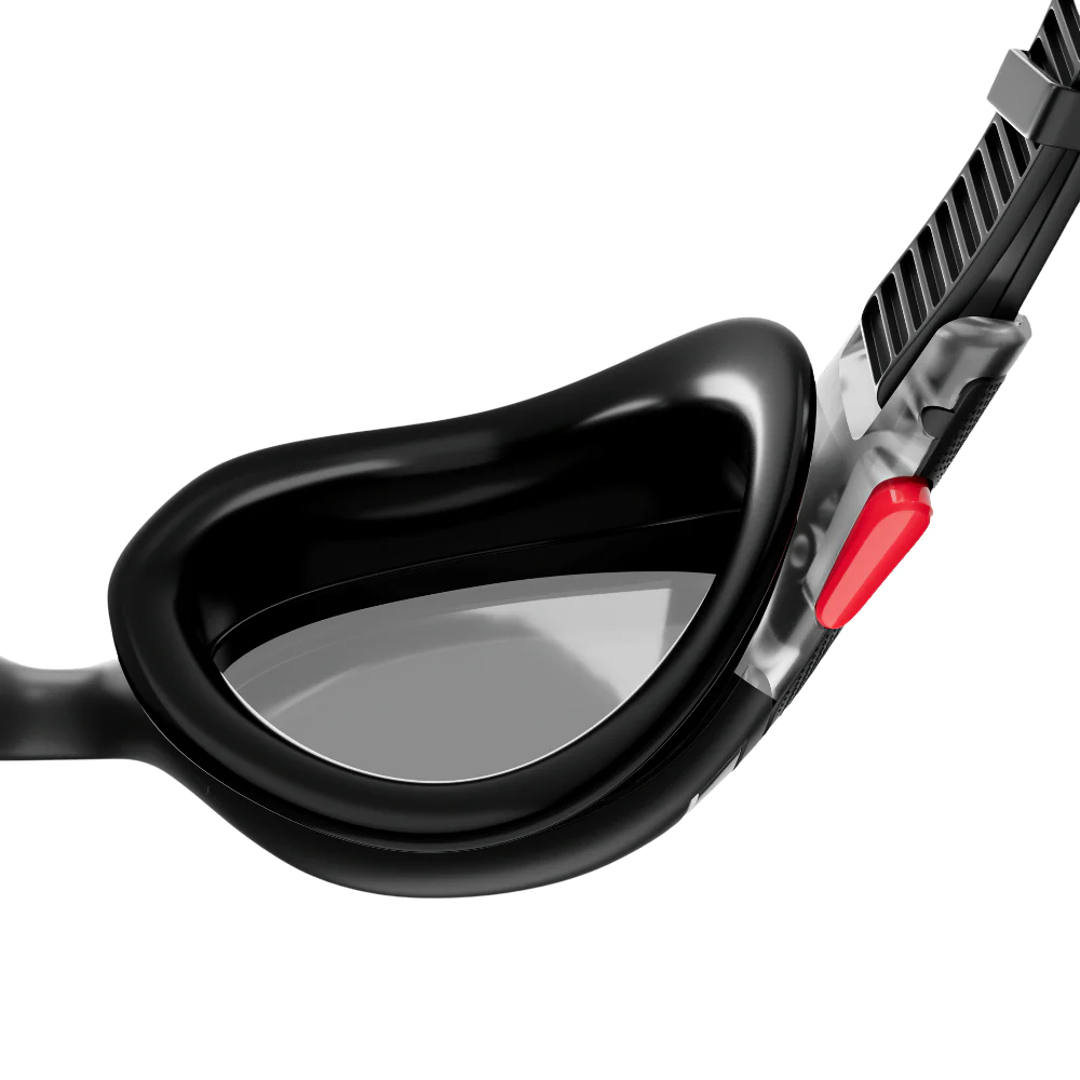 Speedo 8-00233214501 Biofuse 2.0 Swim Goggles (Black / White / Smoke)