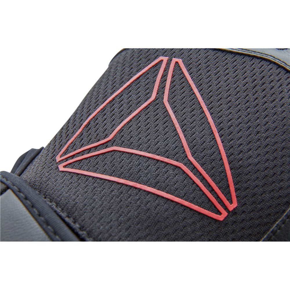 Reebok RAGB-15615 Lifting Gloves - Black/Red (Large)