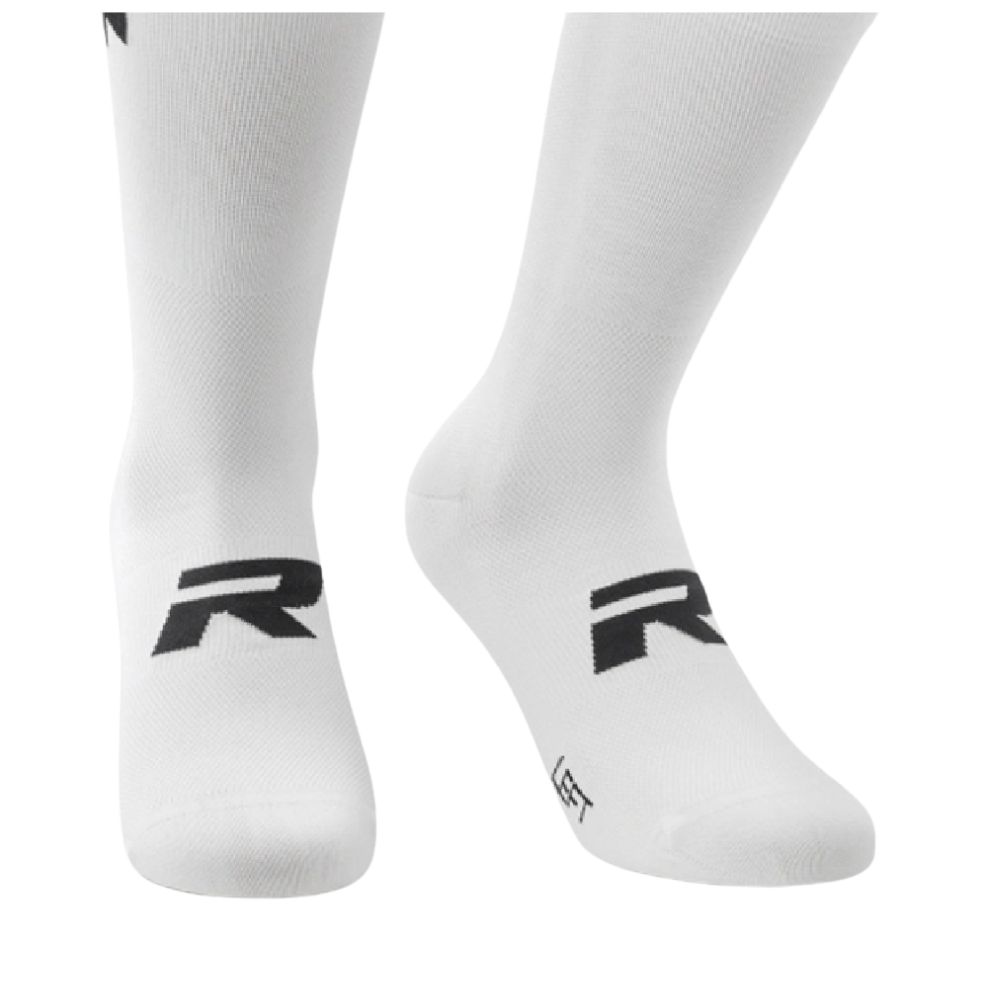 ASSOS CP13.60.796.58.0 R Socks S11 Twin Pack - White Series (Size 0)